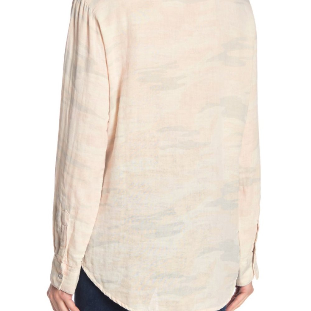 NWOT Sanctuary Favorite Boyfriend Shirt Camo Pink - Picture 2 of 13